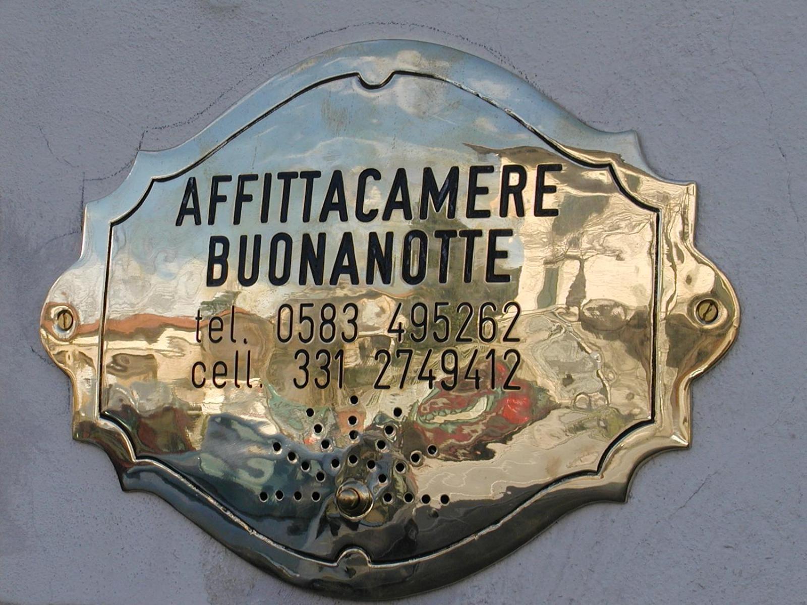 Buonanotte Rooms Lucca Buitenkant foto